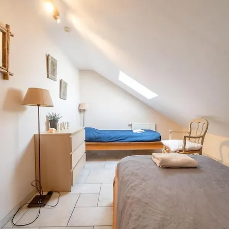 Feriehus Charming In Rural Setting With Sauna Érezée