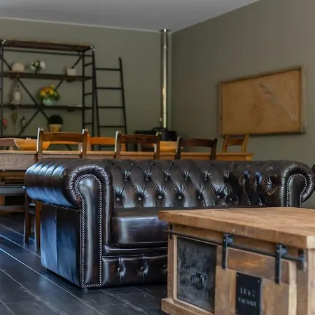 Charming In Rural Setting With Sauna