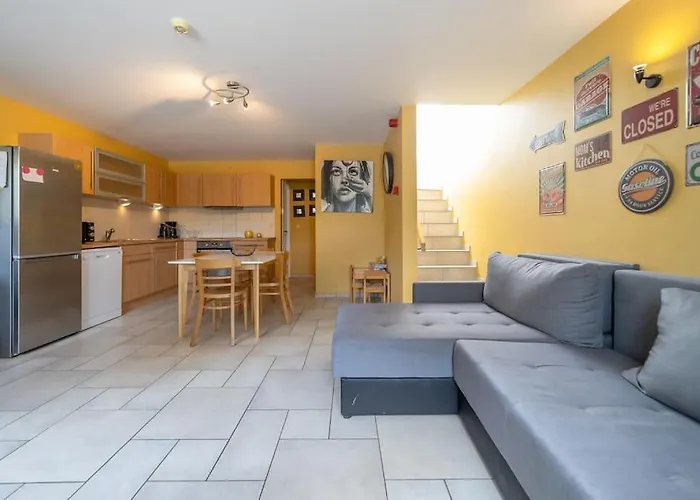 Charming In Rural Setting With Sauna * Erezee